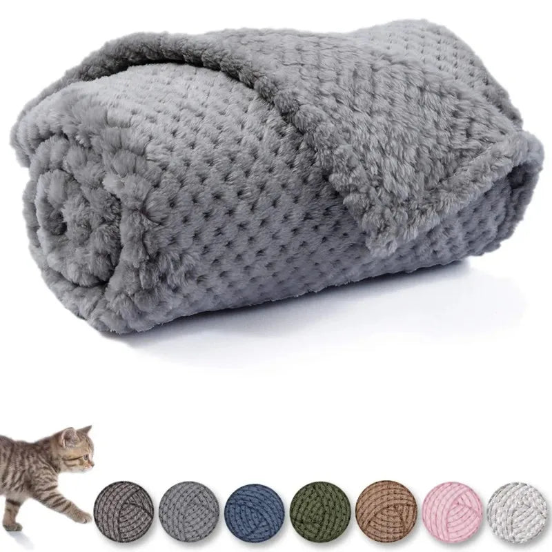 Warm Soft Fleece Pet Blanket for Dogs & Cats | Fuzzy Microfiber Plush Throws for Bed/Couch