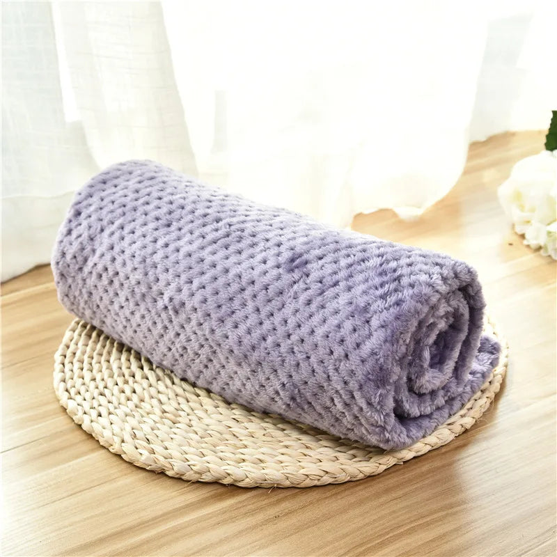Warm Soft Fleece Pet Blanket for Dogs & Cats | Fuzzy Microfiber Plush Throws for Bed/Couch
