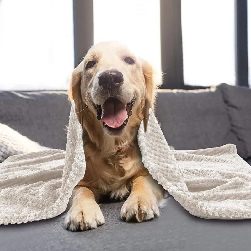 Warm Soft Fleece Pet Blanket for Dogs & Cats | Fuzzy Microfiber Plush Throws for Bed/Couch