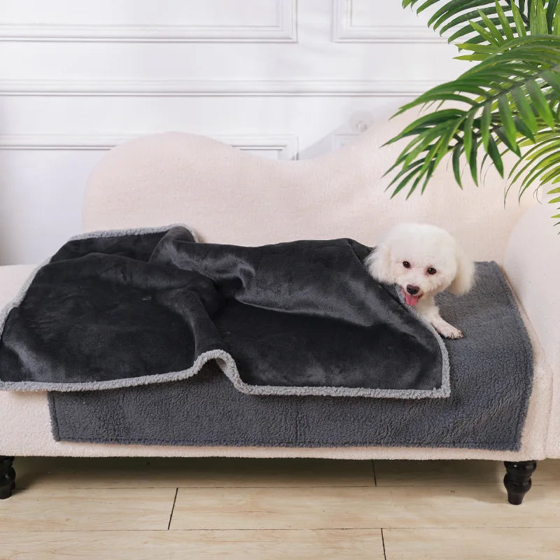 Soft Comfortable Warm Pet Sleeping Blanket, Flannel & Lambskin Dog Blanket, Thick Waterproof Mat for Cats and Dogs Accessories