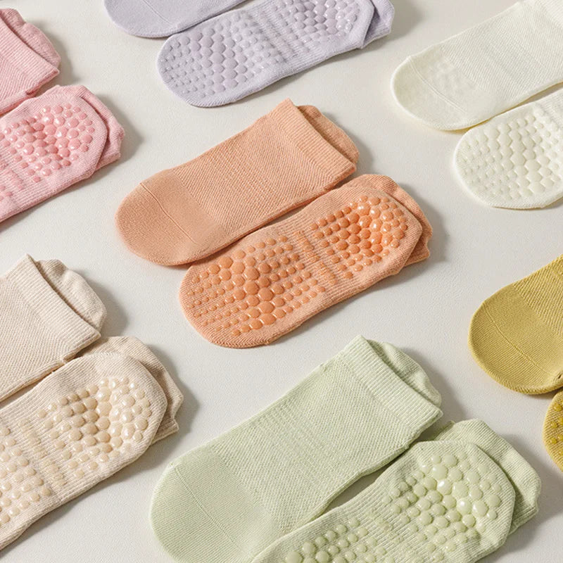 3 Pairs Women's Non-Slip Yoga Socks