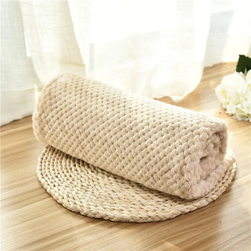 Warm Soft Fleece Pet Blanket for Dogs & Cats | Fuzzy Microfiber Plush Throws for Bed/Couch
